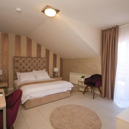Hotel Bajadera Lux Bělehrad Exteriér fotografie
