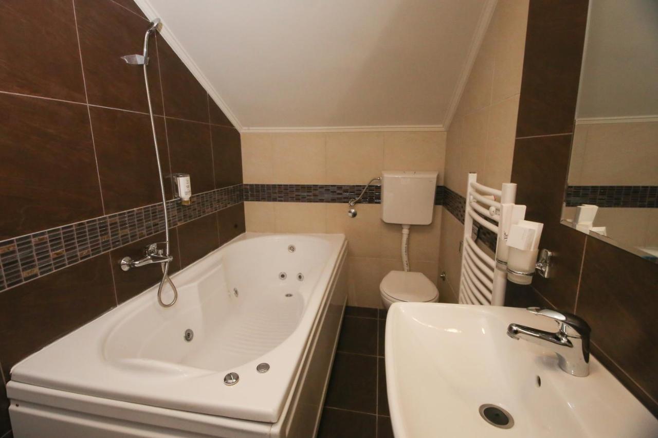 Hotel Bajadera Lux Bělehrad Exteriér fotografie