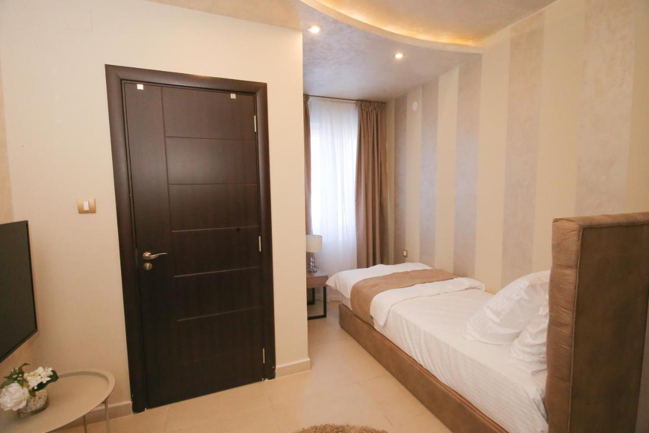 Hotel Bajadera Lux Bělehrad Exteriér fotografie